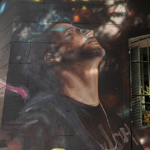 Mural publicitario para Maxi Pardo