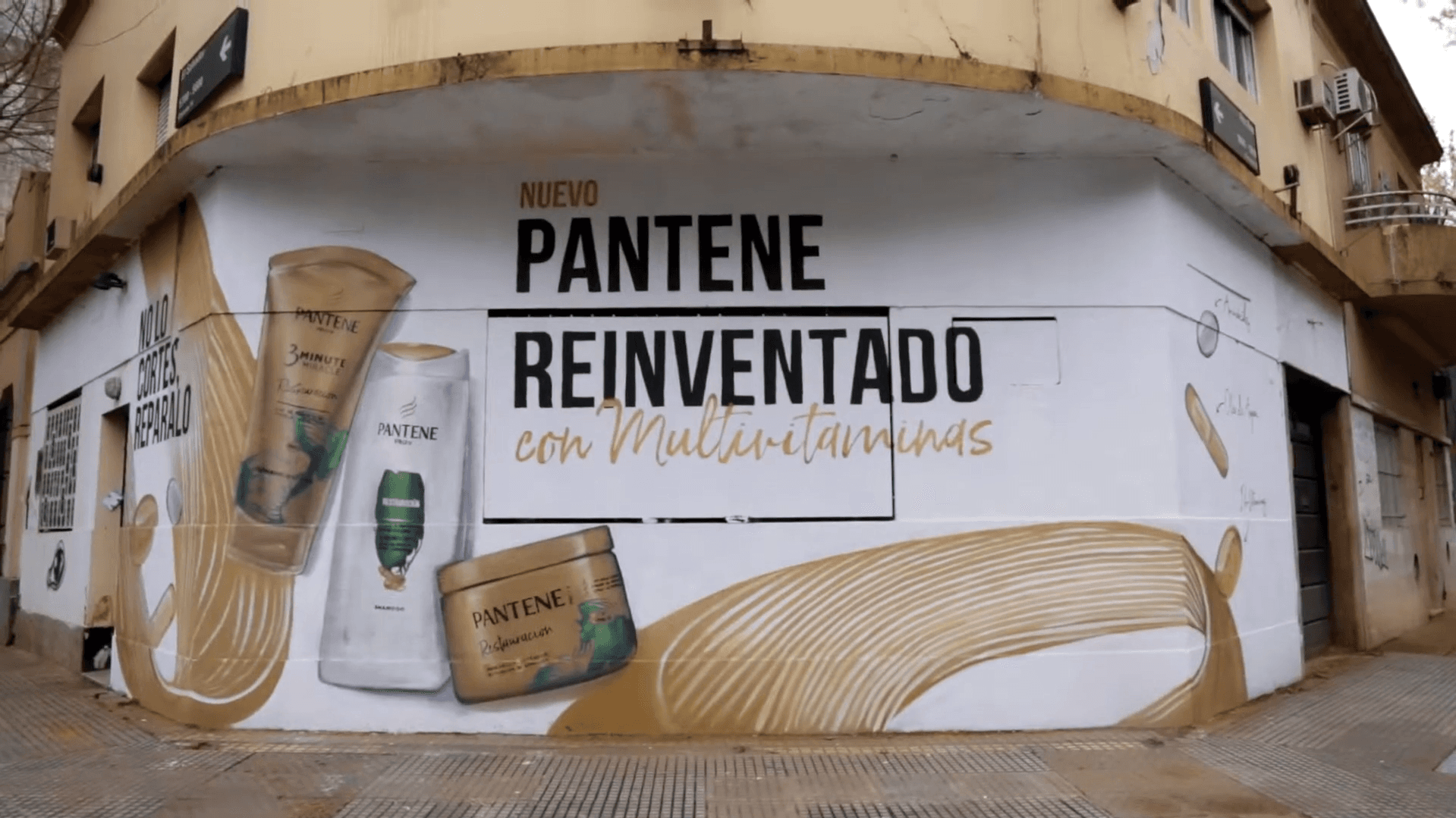 Mural publicitario